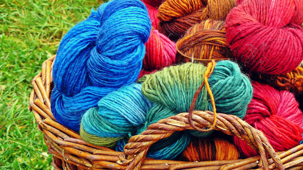 Easy Scarf Knitting Patterns for Beginners